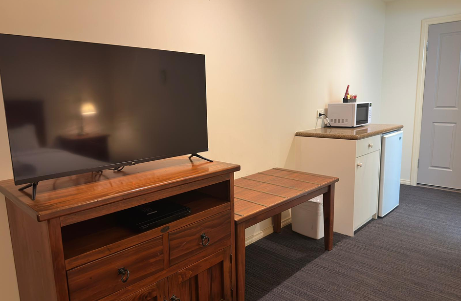 Executive-queen-room-gallery-3